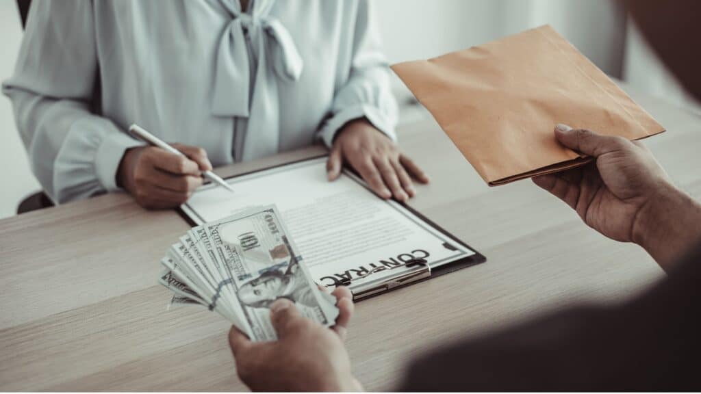 How to Consolidate Student Loans 2024? Complete Guide